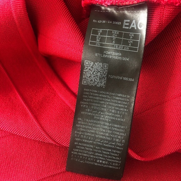 Red bandage dress - Picture 4 of 4